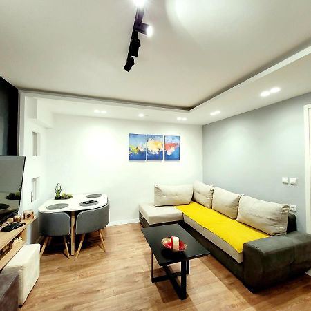 Loi Apartment Sarandë 외부 사진