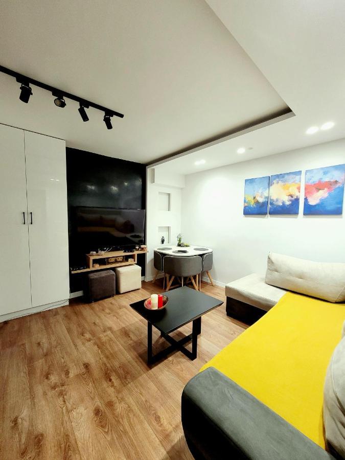 Loi Apartment Sarandë 외부 사진