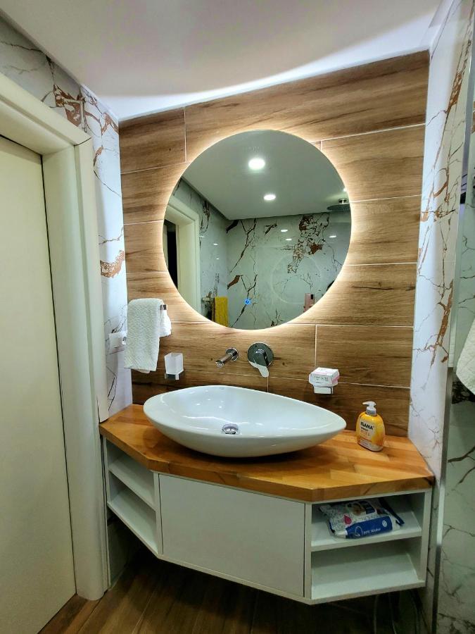 Loi Apartment Sarandë 외부 사진